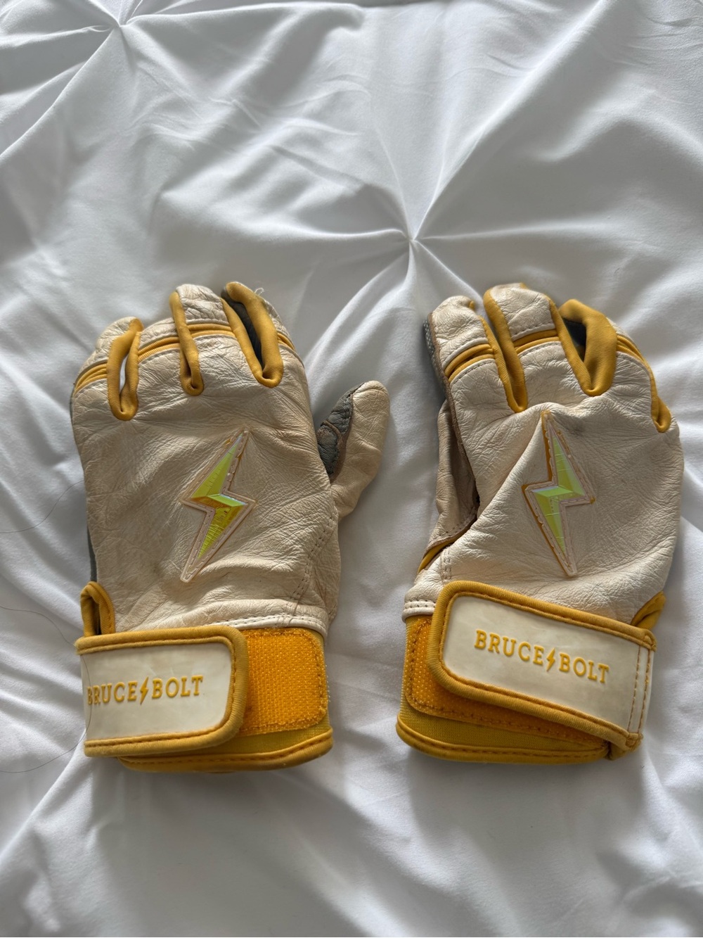 Bruce Bolt Kids Chrome Series Short Cuff Batting Mittens - Yellow - Picture 5 of 5